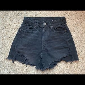American Eagle Highest Rise Mom Short 00